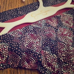 Jessica Simpson invisible thongs